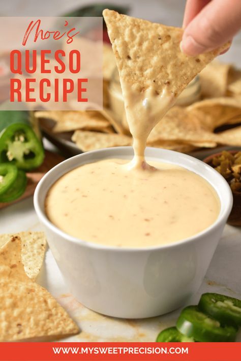 Moe's Queso Dip Recipe, Moes Queso Recipe, Grill Queso, Queso Recipe Easy, Queso Dip Crockpot, White American Cheese, Southwest Sauce, Cheese Dips, Queso Dip Recipes