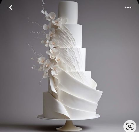 Big Cake Decorating, Sculpture Wedding Cake, Wedding Cake 300 People, Wedding Cake Classy Elegant, Sculptural Wedding Cake, Wedding Cake Set Up, Luxury Wedding Cakes, White Wedding Cakes Elegant, Wedding Cakes Elegant Unique Classy