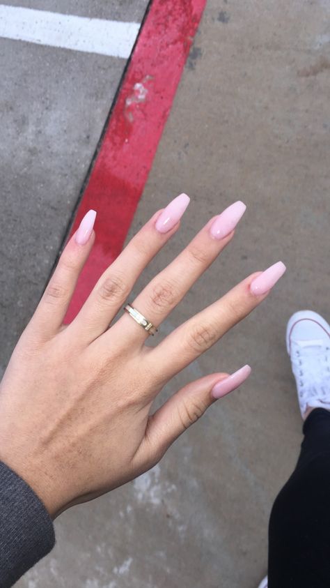 Pale Pink Coffin Acrylics, Nails Acrylic Pink Simple, Nails Acrylic Coffin Solid Color, Nails Coffin One Color, Ballerina Shape Nails Long, Cute Pink Nails Coffin, Medium Coffin Pink Nails, Nails Acrylic Ballerina Medium, Basic Coffin Nail Ideas