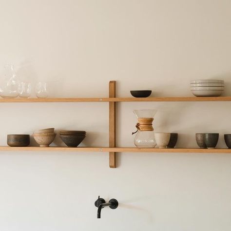 Kitchen Shelf Minimalist, Kitchen Nook Shelves, Scandinavian Kitchen Floating Shelves, Japandi Kitchen Shelves, Japandi Shelving, Oak Shelves Kitchen, Cafe Shelving, Japandi Shelves, Japandi Shelf