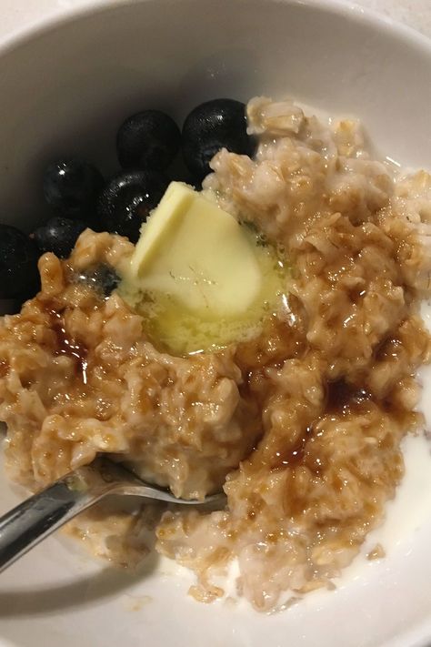 Blueberry Oatmeal Recipes, Raw Oats, Old Fashion Oats, Honey Walnut, Breakfast Prep, Blueberry Oatmeal, Guilt Free Dessert, Gluten Free Oats, Oats Recipes