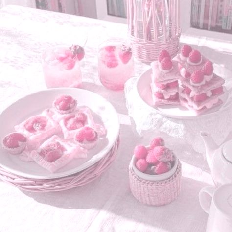 Pink Snacks, Soft Pink Theme, Pretty Pink Princess, Pink Throw, Baby Pink Aesthetic, Cute Snacks, Kawaii Core, Pink Foods, Pastel Pink Aesthetic