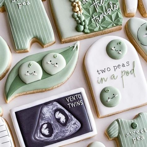 Twins Cookies Decorated, Twin Cookies Decorated, Oh Baby Cookies Decorated, Boy Girl Twin Baby Shower Ideas, Baby Shower Themes Twins, Twin Baby Shower Ideas Decoration, Baby Shower Ideas Twins, Twin Boy Baby Shower Ideas, Twin Baby Shower Ideas Theme