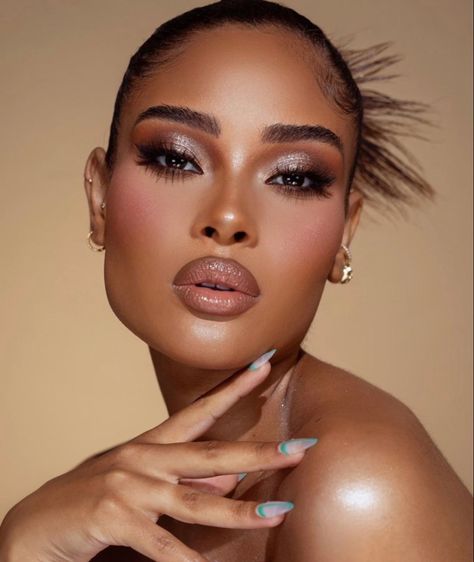 Makeup For Black Skin, Brown Skin Makeup, How To Do Makeup, Photoshoot Makeup, Glam Makeup Look, Nude Makeup, Dark Makeup, Glamour Makeup, Dark Skin Makeup