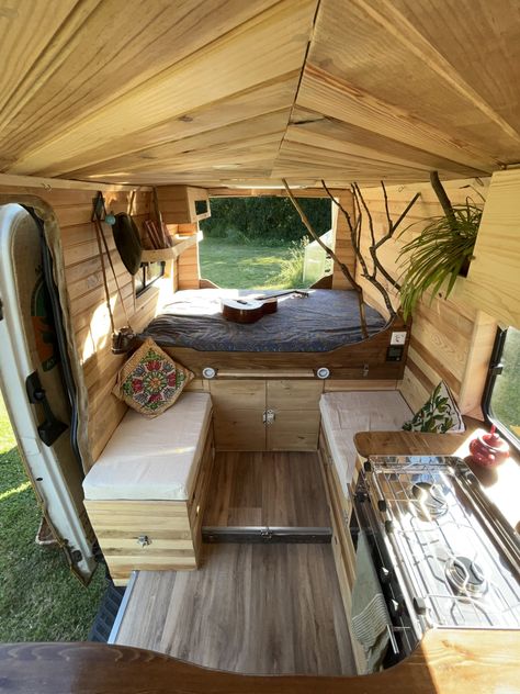 Van Interior Design, Kombi Food Truck, Diy Van Conversions, Motorhome Interior, Converted Vans, Caravan Home, Camper Interior Design, Conversion Van, Tiny House Talk