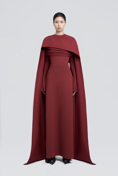 Lưu trữ Dresses - Page 2 of 89 - CHATS by C.Dam Chats By C.dam, Modest Dinner Dress, Caped Dress, Royal Outfits Classy, Eid 2024, Events Dresses, June Weddings, Matric Dress, Elegant Silk Dresses