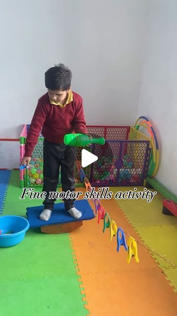 Fine Motor Activities For Adults, Activities For Special Needs Children, Vestibular Activities, Small Muscles, Brain Gym Exercises, Pediatric Pt, Coordination Activities, Brain And Nervous System, Occupational Therapy Kids