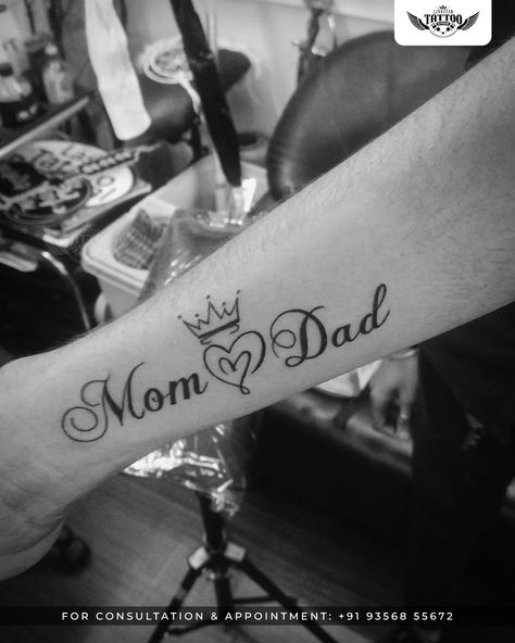 Love You Mom Tattoo, Mom And Dad Tattoo, Mom Dad Tattoo Designs, Dad Tattoo, Meaningful Tattoo Quotes, Meaningful Tattoo, Forever And Always, Dad Tattoos, My King