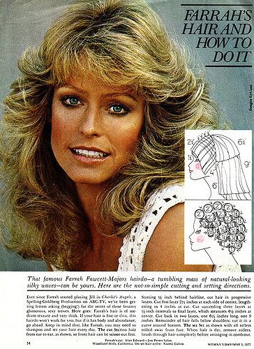 Probably one of the greatest hairdos ever, it did often require regular roller sets. You wonder how many woman of the period got used to sleeping in curlers every night in order to have this style. Hairstyle Images, 1970s Hairstyles, Farrah Fawcet, 70s Hair, Hot Rollers, Farrah Fawcett, Roller Set, Feathered Hairstyles, Vintage Hairstyles