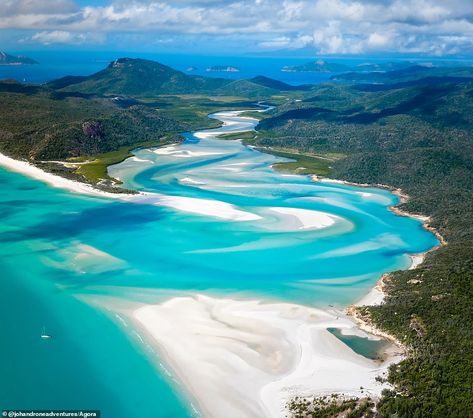 Belgian photographer Johan Vandenhecke travelled to Australia's Whitsunday Islands to capture this shot. He said: 'This place is so pure! It's only accessible by boat, so we slept on a boat in a neighbouring bay in order to get here in the morning' Whitehaven Beach Australia, White Heaven, Whitehaven Beach, Australia Landscape, Australian Beach, Photography Apps, Photography Competitions, Free Photography, Photography Contests