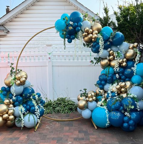 I’m looking for a pretty teal combo-done! Event Planner & Balloon Stylist @eventsbydelivrance Inquire to book your next event with us! Like, comment and follow me for more event decor! Save and use for later! #balloonart#balloons#balloondecor#ballooninspo#partyinspiration#events#eventdesigner#birthdays#weddings#genderreveal#babyshowers#engagementparty#longislandmomsofsuffolkcounty#longislandmomsonassaucounty#suffolkcountymoms#suffolkcountybirthday#na ssaucountyevents#foryoupage#luxurybal... Royal Blue Balloons Decoration, Dark Blue Balloons, Teal Balloons, Balloons Decoration, Round Backdrop, Balloon Ideas, Blue Balloons, Balloon Art, Teal And Gold