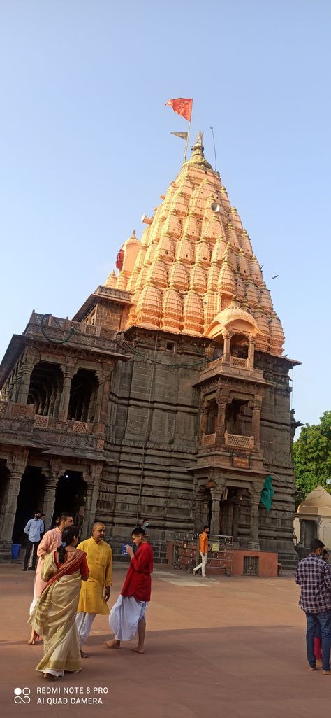 Mahakal mandir ujjain Mahakal Asthetic Pic, Mahakal Temple Ujjain Hd, Mahakal Pic Ujjain Temple, Maha Kaleshwar Ujjain, Ujjain Mahakal Snapchat Story, Mahakal Corridor Ujjain, Ram Mandir Aesthetic, Ujjain Mahakal Temple Hd Images, Ujjain Mandir