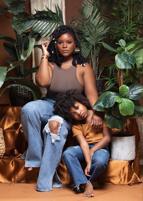 Mother And Son Picture Ideas Black, Mother Daughter Fun Photoshoot, Mother Son Photography Black, Black Mom Photoshoot, Mommy And Me Diy Photo Shoot, Fun Mom And Daughter Photo Ideas, Mom And Son Mothers Day Pictures, Mother Day Photoshoot Ideas, Mothers Day Poses Picture Ideas