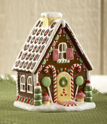 gingerbread house tealight holder Bunny Village, Easter Village, Egg House, Homemade Gingerbread House, Ginger Bread House Diy, Gingerbread House Recipe, Gingerbread House Parties, Gingerbread House Designs, Gingerbread House Kits