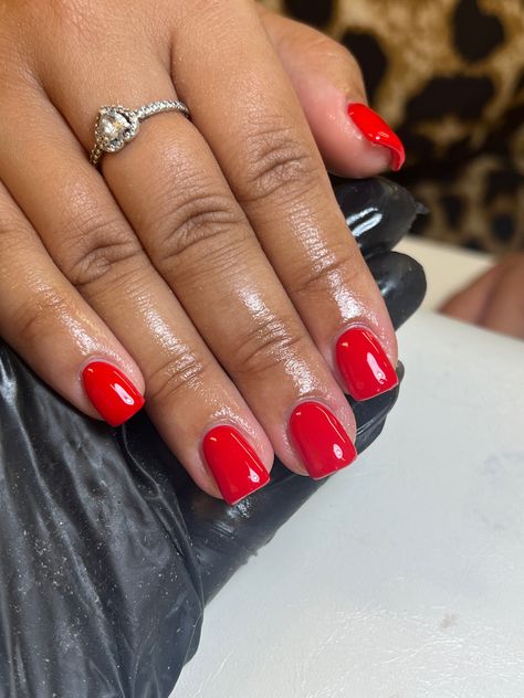 Red Acrylic Overlay Nails, Short Red Sns Nails, Elegant Short Acrylic Nails, Red Gel Nails Square, Short Classy Red Nails, Short Red Holiday Nails, Red Short Nails Square, Short Red Gel Nail Designs, Red Gel Manicure Short Nails