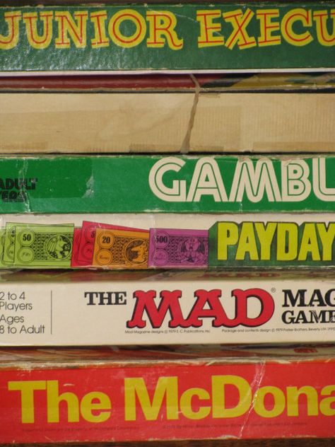 Old board games in my parents' closet Old Board Games Aesthetic, Vintage Board Games Aesthetic, Silver Halloween Decor, Old Games Aesthetic, Itsuki Koizumi, Ivy League Fashion, Parents Closet, Board Games Aesthetic, Old School Arcade Games