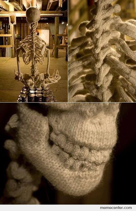 Knitted Human Skeleton Knit Skeleton, Skeleton Meme, Extreme Knitting, Diy Crochet Projects, Knitting Inspiration, Yarn Crafts, Diy Crochet, Crochet Designs, Textile Art