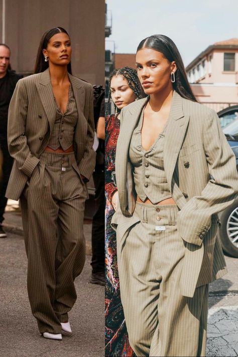 Vintage Women Suits, Suit And Heels Outfit, Runway Suit Women, Streetwear Fashion Runway, Vintage Formal Outfit, Fancy Winter Outfits Classy, Suit With Heels, Formal Outfit Aesthetic, Business Streetwear