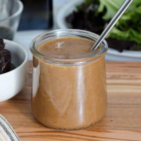 Creamy Balsamic Date Vinaigrette - The Balanced Nutritionist Date Vinaigrette, Kale Chicken Salad, Healthy Dressing, Crunchy Salad, Salad Dressing Recipes Homemade, Roasted Pecans, Balsamic Dressing, Fun Salads, Vinaigrette Dressing