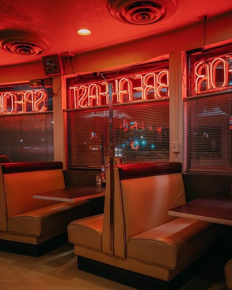 OUR on Instagram: “Order up | Shot by @meekerrr . . Owl Cafe Albuquerque, NM ~ #ourmag” Midnight Diner Aesthetic, Diner At Night Aesthetic, Dark Diner Aesthetic, 70s Diner Aesthetic, Diner Aesthetic Night, 1988 Aesthetic, Vintage Diner Aesthetic, Tom Core, 70s Diner