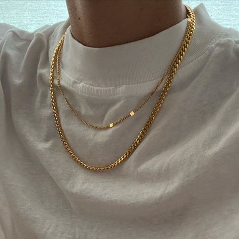 Evan Zanders, Stevie Shay, Gold Neckles, Windy City Series, Chain Aesthetic, Liz Tomforde, James Sirius Potter, Chains Aesthetic, Boys Necklace