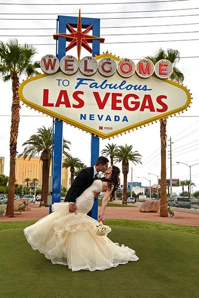 Best Affordable Las Vegas Wedding Packages | Elopement Package in Vegas Las Vegas Wedding Dresses, Vegas Themed Wedding, Vegas Wedding Dress, Vegas Wedding Venue, Las Vegas Wedding Photos, Vegas Wedding Photos, Las Vegas Wedding Venue, Las Vegas Wedding Chapel, Vegas Wedding Chapel