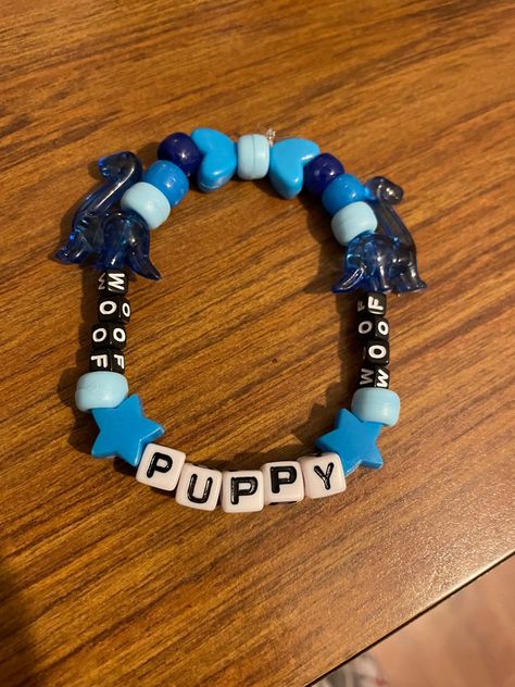 Kandi Singles Ideas No Words, Kandi Bracelets Singles, Grunge Kandi, Kandi Inspo Single, Kandi Single Ideas, Kandi Ideas Singles, Kandi Core, Kandi Singles Ideas, Blue Kandi