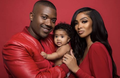 Family Rocks, Ray J, Famous Families, Princess Love, Cute Family Pictures, Black Families, Family Photo Outfits, Baby On The Way, Cute Family