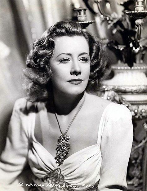 Irene Dunne (December 20th 1898 – September 4th 1990), an American actress and singer who appeared in 42 films between 1930 and 1952. She was nominated five times for the Academy Award for Best Actress, but never won. Irene devoted her retirement to philanthropy and was chosen by President Dwight D. Eisenhower as a delegate for the United States to the United Nations, in which she advocated for world peace and highlighted refugee-relief programs. The Awful Truth, Paulette Goddard, Irene Dunne, Hollywood Pictures, Lifetime Achievement Award, Happy Birthday Dear, Classic Movie Stars, Old Movie, Hollywood Actors