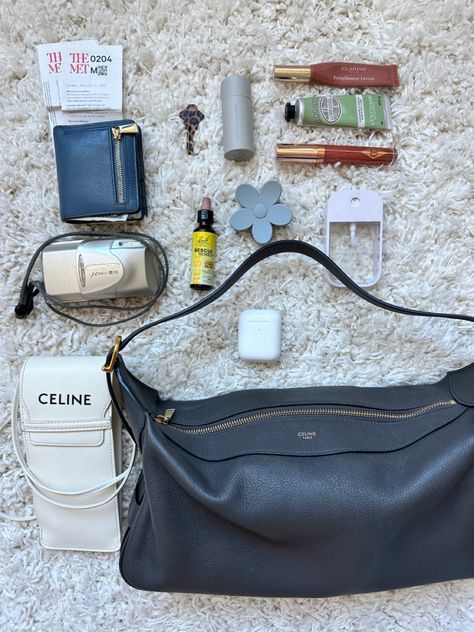 Bag Essentials, Essential Bag, Inside Me