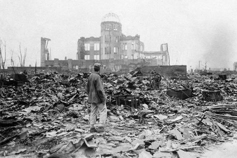 Interesting #Facts about Atomic bombings of Hiroshima and Nagasaki   There were five Japanese cities on the US’s initial hit list and Nagasaki was not one of them.  Before the atomic attacks, the US Air Force dropped pamphlets in Japan.  Click to read more about it @@-->. Hiroshima Nagasaki, Nagasaki, Hiroshima, Yokohama, Barack Obama, New Yorker, National Geographic, Atom, Persona