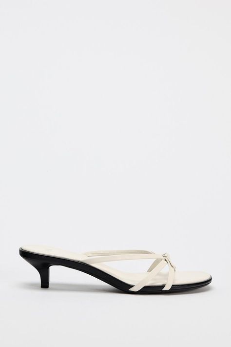 STRAPPY LEATHER SANDALS WITH BOW - White | ZARA Canada