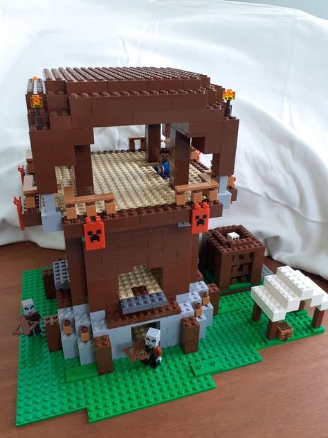 Minecraft Pillager Outpost, Diy Minecraft Decorations, Minecraft Wither, Minecraft Lego, Lego Medieval, Lego Videos, Lego Board, Lego Inspiration, Lego Boards