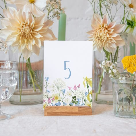 Wildflower Table Setting Round, Wild Flower Table Numbers, Table Numbers Wedding Colorful, Festival Wedding Table Decor, Garden Party Wedding Table Numbers, Bright Summer Wedding Table Decor, Spring Decor Wedding, Wildflower Wedding Table Numbers, Wildflower Wedding Reception Decor