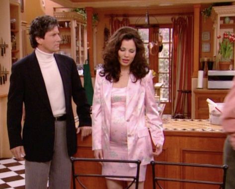 The Nanny Fran, Nanny Fran, Miss Fine, Nanny Outfit, Fran Fine Outfits, Tumblr Girly Aesthetic 2013, Fran Drescher, Fran Fine, The Nanny