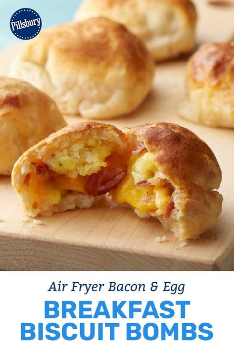 Bacon And Egg Breakfast, Air Fryer Breakfast, Air Fryer Bacon, Air Fryer Recipes Breakfast, Bacon Eggs Breakfast, Breakfast Biscuits, Air Fryer Oven Recipes, Air Fry Recipes, Air Fryer Recipes Chicken