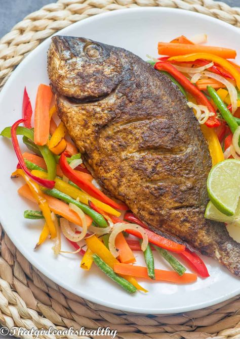 Air Fryer Whole Fish Parrot Fish Recipe, Airfryer Fish Recipe, Whole Fish Fry Recipe, Fish Air Fryer, Airfryer Fish, Fried Whole Fish, Whole Fish Recipes, Air Fryer Fish Recipes, Grilled Fish Recipes