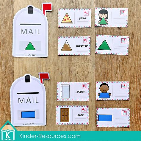 Preschool Valentine's Day Center Activities Mailbox Sorting by 2D Shape. Download FREE printables on the blog! Postman Activities Preschool, Mail Preschool Activities, Post Office Activities Preschool, Mail Carrier Preschool, Post Office Activities, Ab Pattern Activities, Mailbox Craft, Thema Letters, Shape Sorting Activities