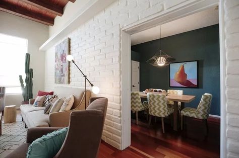 17 Painted Brick Wall Room Ideas For Any Space Brick Wall Room Ideas, Painting Brick Wall Interior, Painted Brick Interior Wall, Brick Accent Wall Kitchen, Painted Brick Wall Interior, Painted Brick Interior, Wall Room Ideas, Brick Wall Living Room Ideas, Brick Wall Room