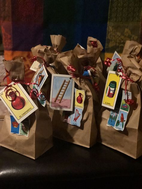 Mexican Lottery Party Theme, Mexican Candy Gift Ideas, Mexican Candy Bags Ideas, Mexican Goodie Bags, Adult Candy Bags, Paper Bag Goodie Bags, Birthday Party Goodie Bag Ideas, Candy Bags Ideas, Paper Bags Diy