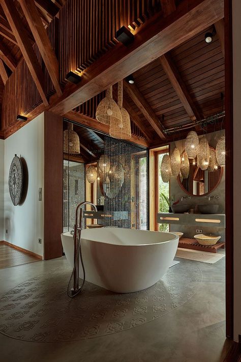 Bathroom Resort Design, Resort Bathroom Ideas, Tropical Villa Bedroom, Resort Room Design, Resort Bathroom Design, Zanzibar Villa, Room With Bathtub, Bedroom With Bathtub, Luxury Resort Interior