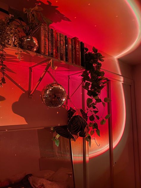 #discoball #room #roomdecoration #decor #interiordesign #aesthetic #roomdecorideas #apartment #apartmentdecoratingideas #bedroomideas #bedroom #bedroomdecorideas 70s Themed Apartment, Disco Theme Room, 70’s Bedroom Aesthetic, Room With Disco Ball, 70s Theme Room, 70s Bedroom Hippie, Disco Room Aesthetic, Groovy Bedroom Aesthetic, Vibey Bedroom Aesthetic