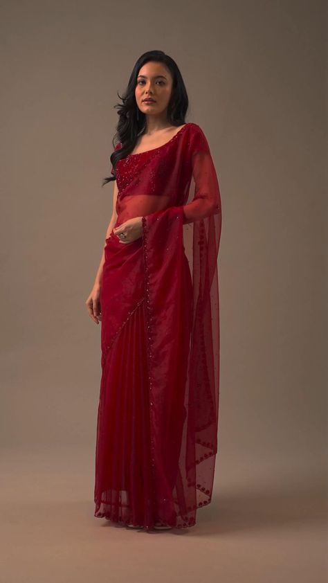 Red Saree Plain, Red Fancy Saree, Red Dress Indian, Red Saree Wedding, Red Saree Blouse, Indian Sari Dress, Fancy Saree, Fancy Sarees Party Wear, Desi Fashion Casual