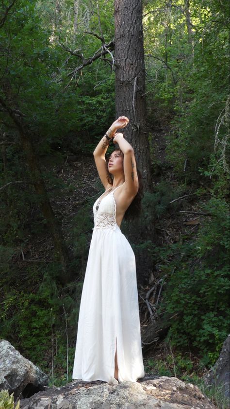 Outdoor Glamour Photoshoot, White Dress Outdoor Photoshoot, Dress In River Photoshoot, Forest Goddess Photography, Forrest Photoshoot Fashion, White Dress Nature Photoshoot, Forest Dress Photoshoot, White Dress Forest Photoshoot, Outdoor Dress Photoshoot