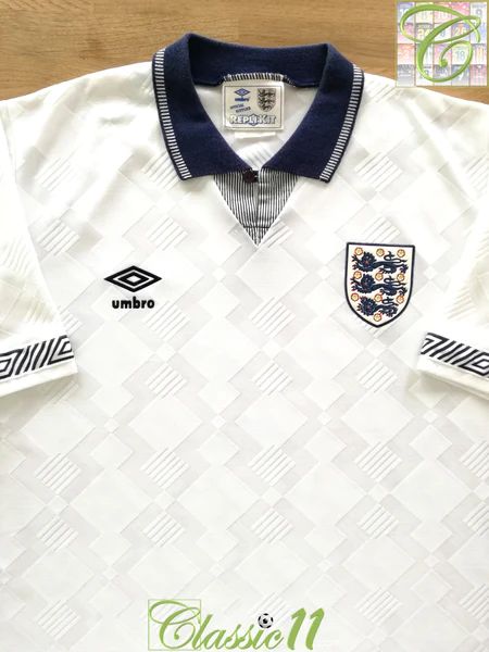 1990/91 England Home Football Shirt / Original Old Umbro Soccer Jersey | Classic Football Shirts England Retro Jersey, White Jersey Design Football, Old Jersey Football, England Jersey Outfit, Vintage Jersey Football, Old Football Jersey, Retro Jersey Design, England Football Top, Retro England Football Shirts