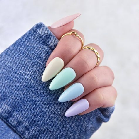 Springtime Nails, Nails Pastel, Medium Almond, Nails Set, Nail Buffer, Easter Nails, Pastel Nails, Cat Kuku, Stick On Nails