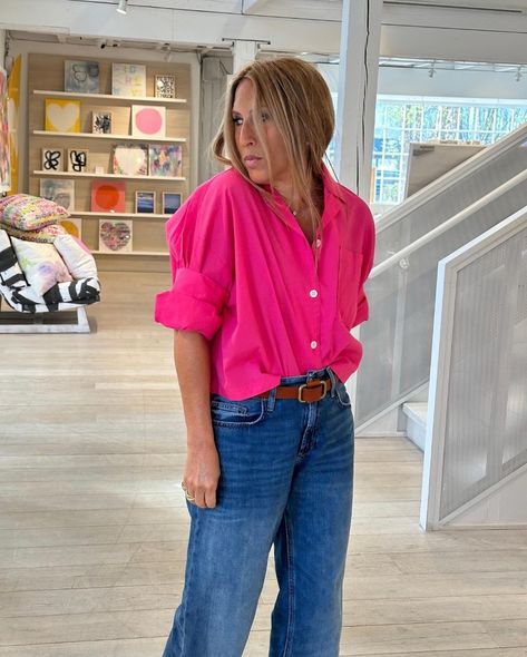 Sleeves cuffed, hair tucked. ⠀⠀⠀⠀⠀⠀⠀⠀⠀ Ft: the new Sherri Summer Shirt in neon pink Neon Shirt Outfit, Pink Button Up Shirt Outfit, Pink Button Up Shirt, Kerri Rosenthal, Hair Tuck, Neon Shirts, Summer Shirts, Neon Pink, Shirt Outfit