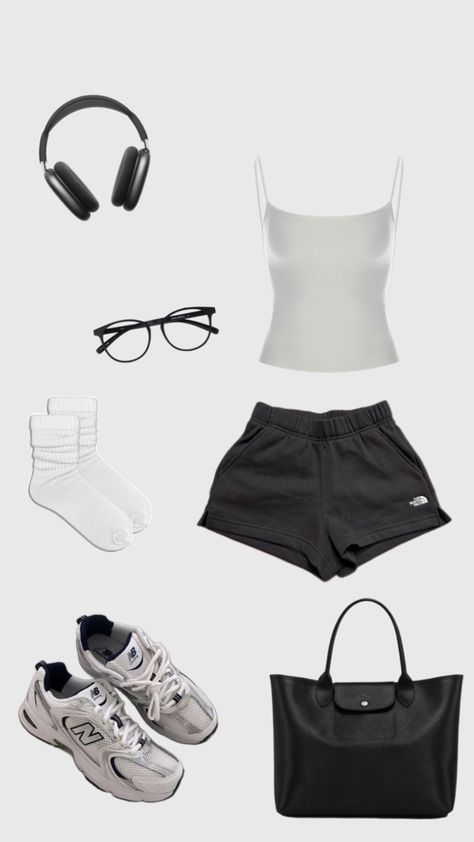 Longchamp, apple headphones, black glasses, new balance shoes Black Sports Shorts Outfit, Summer School Outfits Shorts, Shorts Outfits For School, School Outfits Shorts, Lazy Outfit Ideas, Training Outfit, Gymwear Outfits, Mommy Outfits