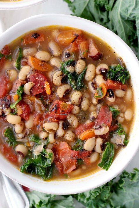 Black Eyed Pea Soup, Black Eyed Peas Recipe, Black Eyed Pea, Pea Recipes, Paleo Vegan, Pea Soup, Instapot Recipes, Instant Pot Pressure Cooker, Black Eyed