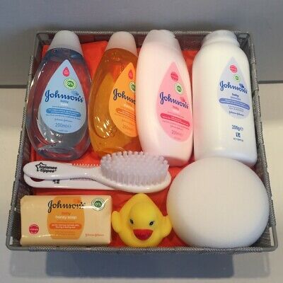 Baby Gift Hamper Basket Maternity Shower Gift Johnsons Baby Unisex New Baby Gift | eBay Johnsons Baby Products, Johnson Products, Baby Skin Care Products, Perlengkapan Bayi Diy, Johnsons Baby, Hamper Gift Basket, Gift For Baby Girl, Baby Care Products, Kids Gift Baskets